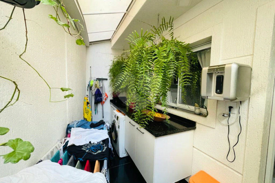 Casa à venda com 3 suítes no condomínio Residencial Mattos, São Paulo - SP