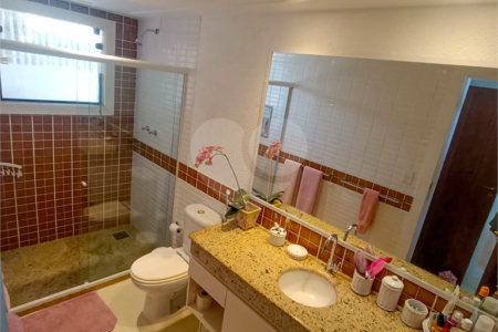 Casa à venda com 5 quartos, sendo 4 suítes, em Manguinhos, Armação dos Búzios, RJ