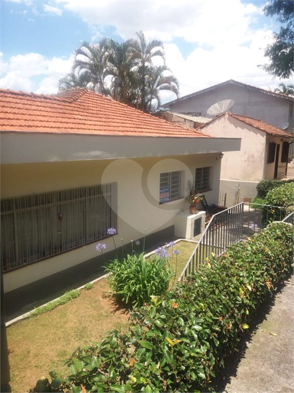 Casa Térrea à venda com 3 quartos em Horto Florestal, São Paulo, SP