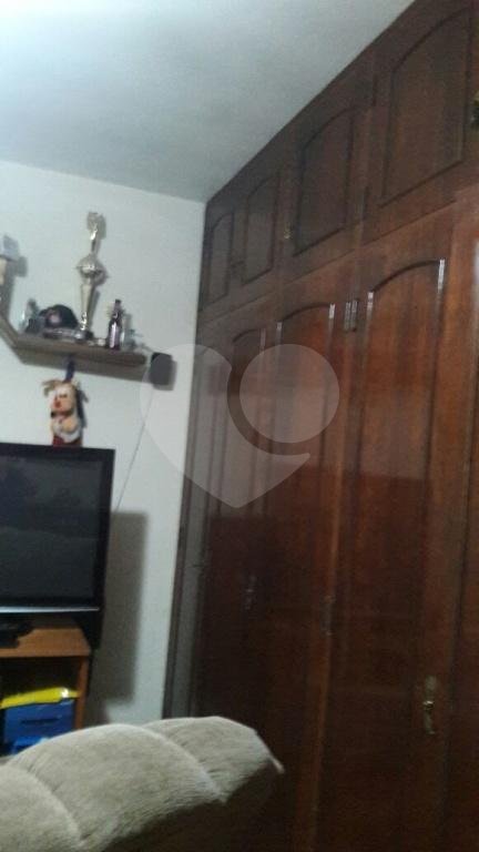 Sobrado à venda com 3 quartos, sendo 1 suíte, em Santa Teresinha, São Paulo, SP