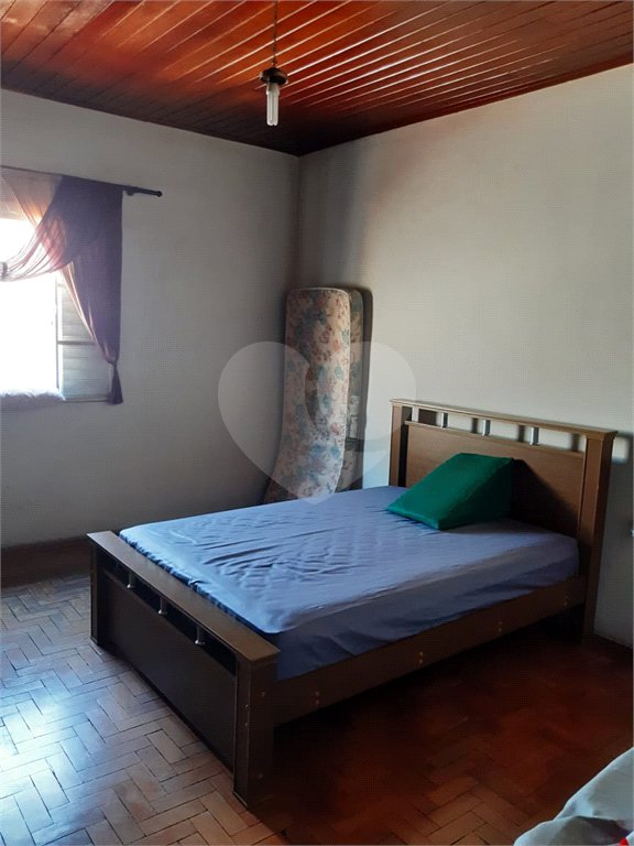 Casa à venda com 2 quartos no Centro, Salto, SP