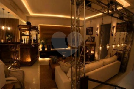 Apartamento à venda com 2 quartos, sendo 1 suíte,  em Vila Andrade, São Paulo, SP