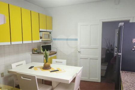 Casa à venda com 2 quartos em Vila Santa Maria, São Paulo, SP
