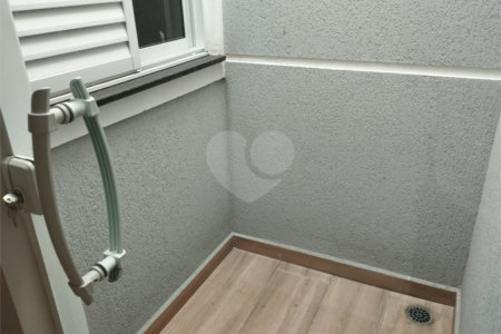 Sobrado à venda com 3 quartos, sendo 1 suíte, em Vila Mazzei, São Paulo, SP