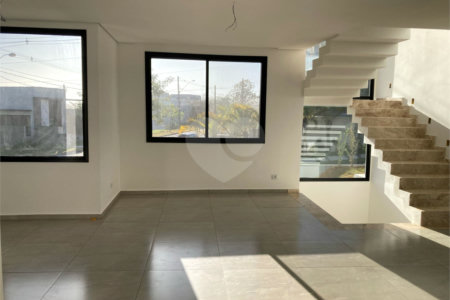 Casa à venda com 4 quartos, sendo 3 suítes,  no condomínio Reserva Granja Anita, Mogi das Cruzes - SP