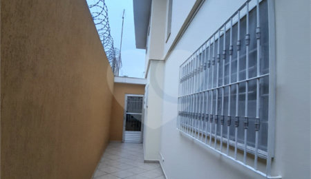 Sobrado à venda com 3 quartos, sendo 1 suíte,  em Vila Nova Mazzei, São Paulo, SP