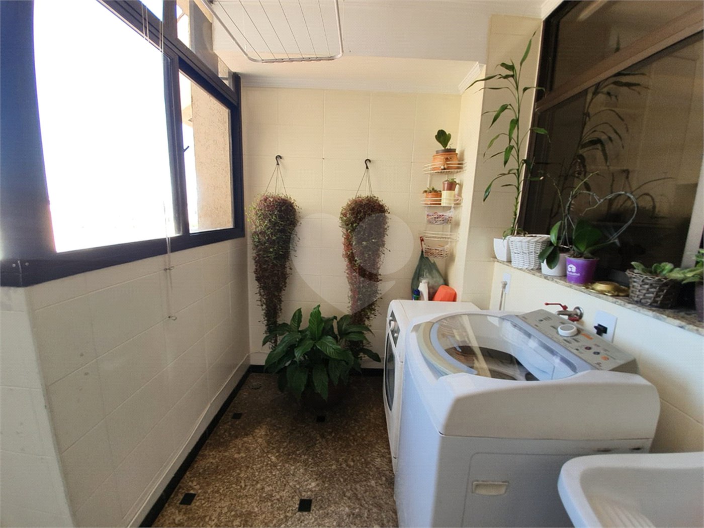 Apartamento à venda com 3 suítes no Centro, Sorocaba, SP