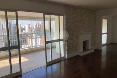 Apartamento à venda com 3 suítes em Vila Suzana, São Paulo, SP
