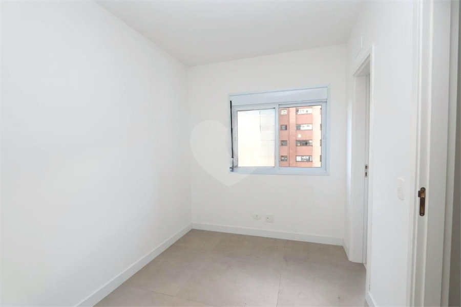 Apartamento à venda com 2 quartos em Morumbi, São Paulo, SP