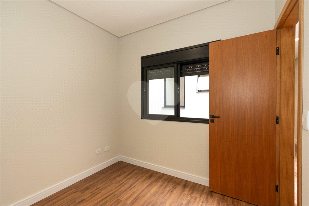 Sobrado à venda com 3 quartos, sendo 1 suíte, em Vila Gumercindo, São Paulo, SP