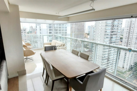 Apartamento à venda com 2 suítes em Vila Mariana, São Paulo, SP