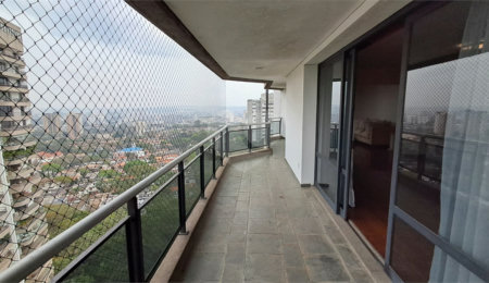 Apartamento para alugar com 4 quartos, sendo 3 suítes,  em Santo Amaro, São Paulo, SP