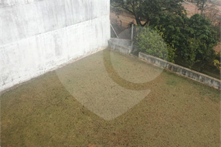 Chácara à venda com 3 quartos, sendo 1 suíte,  no Centro, Nazaré Paulista, SP