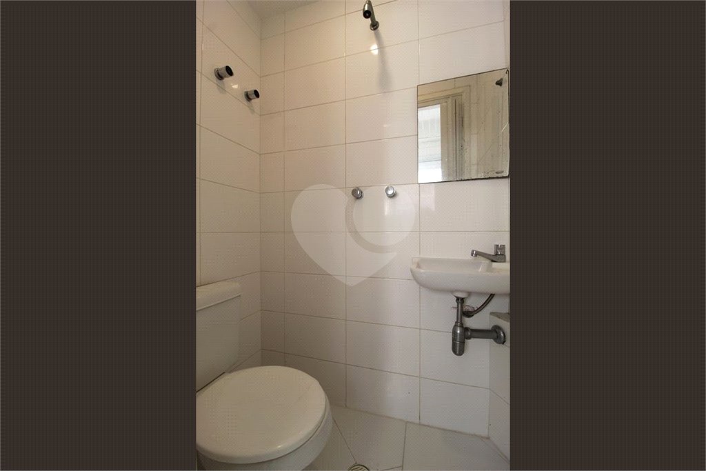 Apartamento à venda com 3 quartos, sendo 1 suíte,  em Vila Olímpia, São Paulo, SP