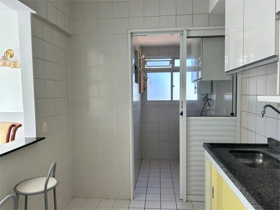 Apartamento à venda com 2 quartos, sendo 1 suíte,  em Vila Andrade, São Paulo, SP