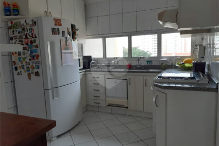 Apartamento à venda com 3 quartos, sendo 1 suíte,  em Vila Mascote, São Paulo, SP