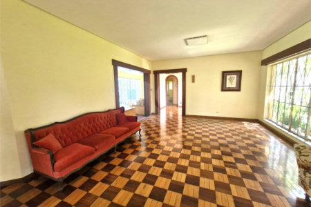 Casa Térrea à venda com 5 quartos em Jardim Petrópolis, São Paulo, SP