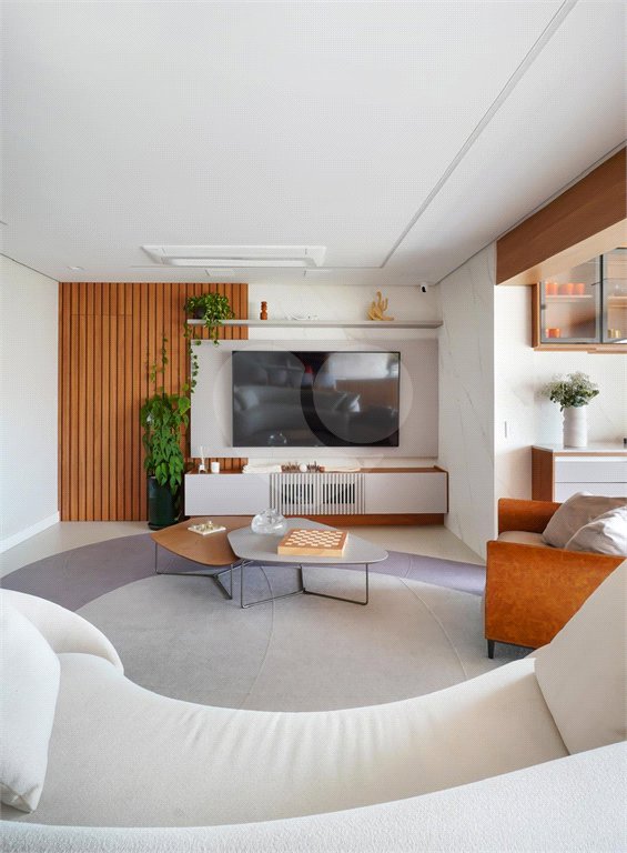 Apartamento à venda com 3 suítes em Indianópolis, São Paulo, SP
