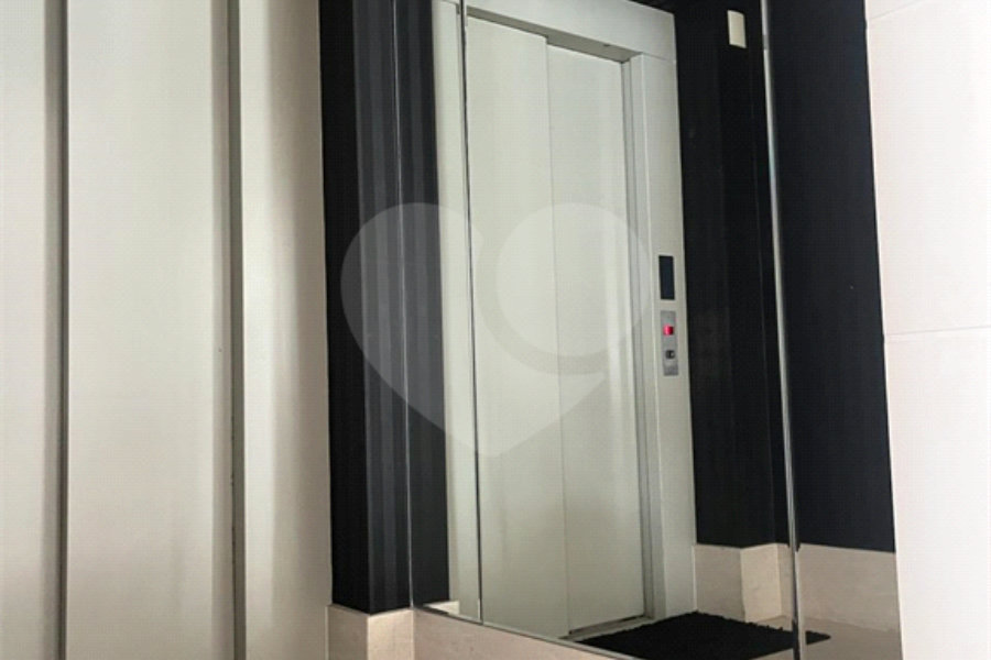 Apartamento à venda com 3 suítes em Vila Olímpia, São Paulo, SP