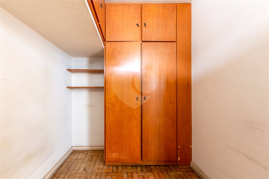Apartamento para venda em Higienópolis com 3 dormitórios, - R Gabriel Dos Santos.Estuda Permuta.