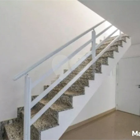 Apartamento com 2 dormitórios , sendo 1 suíte , 1 vaga , á venda na Vila Humaitá em Santo André.