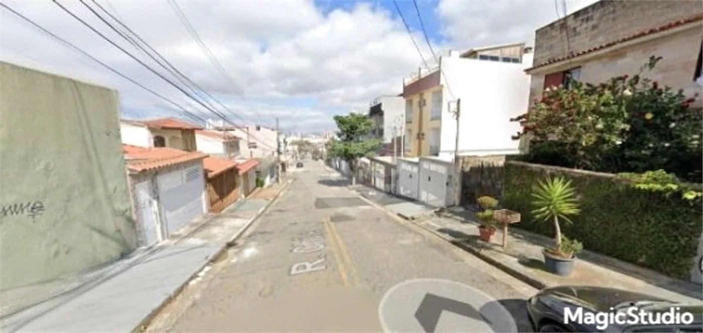 Galpão com 500m² , 2 vagas , 2 banheiros , à venda no Parque das Nações em Santo André