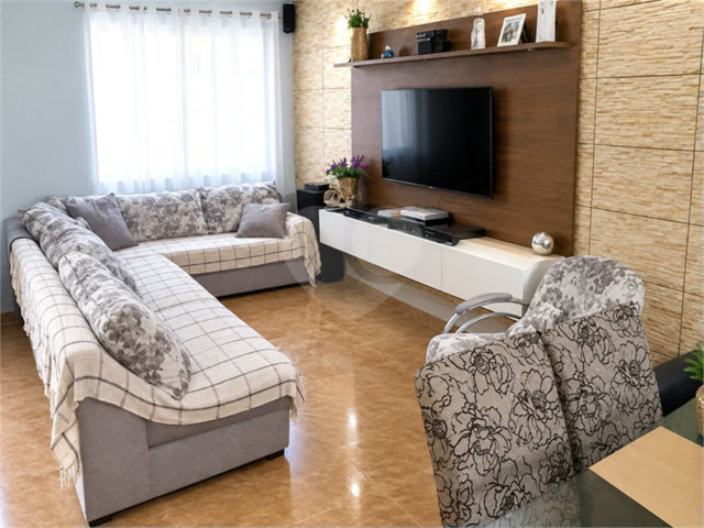 Sobrado à venda com 3 quartos, sendo 1 suíte,  em Horto, São Paulo, SP