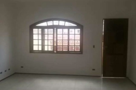 Sobrado à venda com 3 quartos, sendo 2 suítes,  em Jardim Monte Kemel, São Paulo, SP