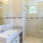 Casa à venda com 5 suítes no condomínio Chácara Flora, São Paulo - SP