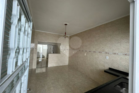 Casa à venda com 2 quartos em Vila Carvalho, Sorocaba, SP
