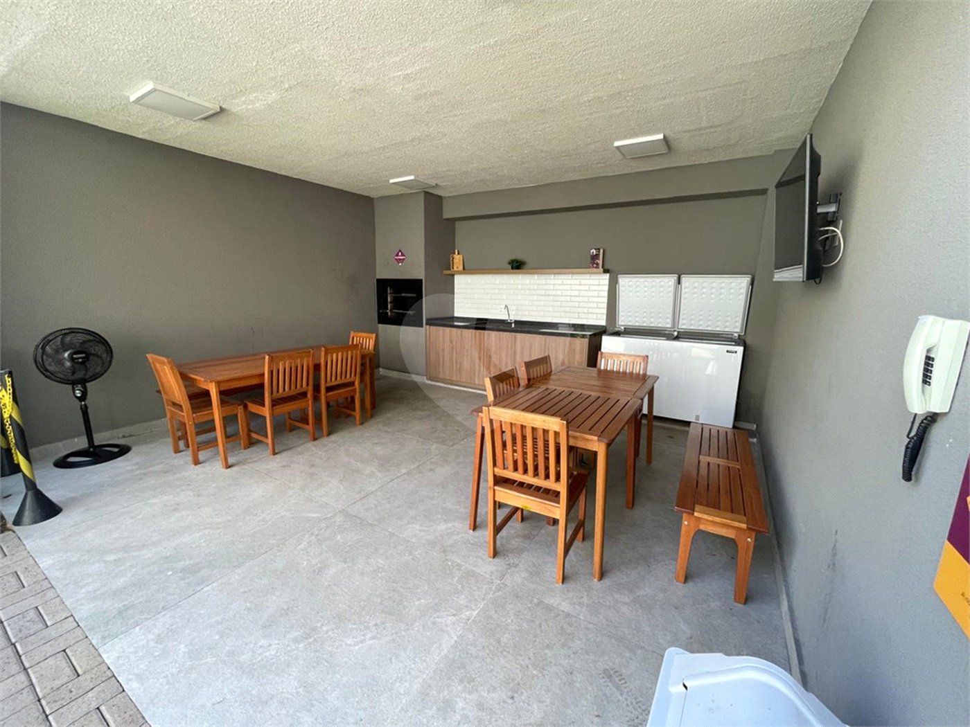 Apartamento à venda ou para alugar com 1 suíte em Água Branca, São Paulo, SP
