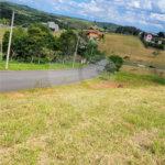 Casa à venda no condomínio Parque Residencial Jequitibá, Jacareí - SP