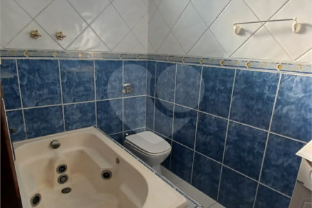 Casa à venda com 4 quartos, sendo 2 suítes, em Vila Gustavo, São Paulo, SP