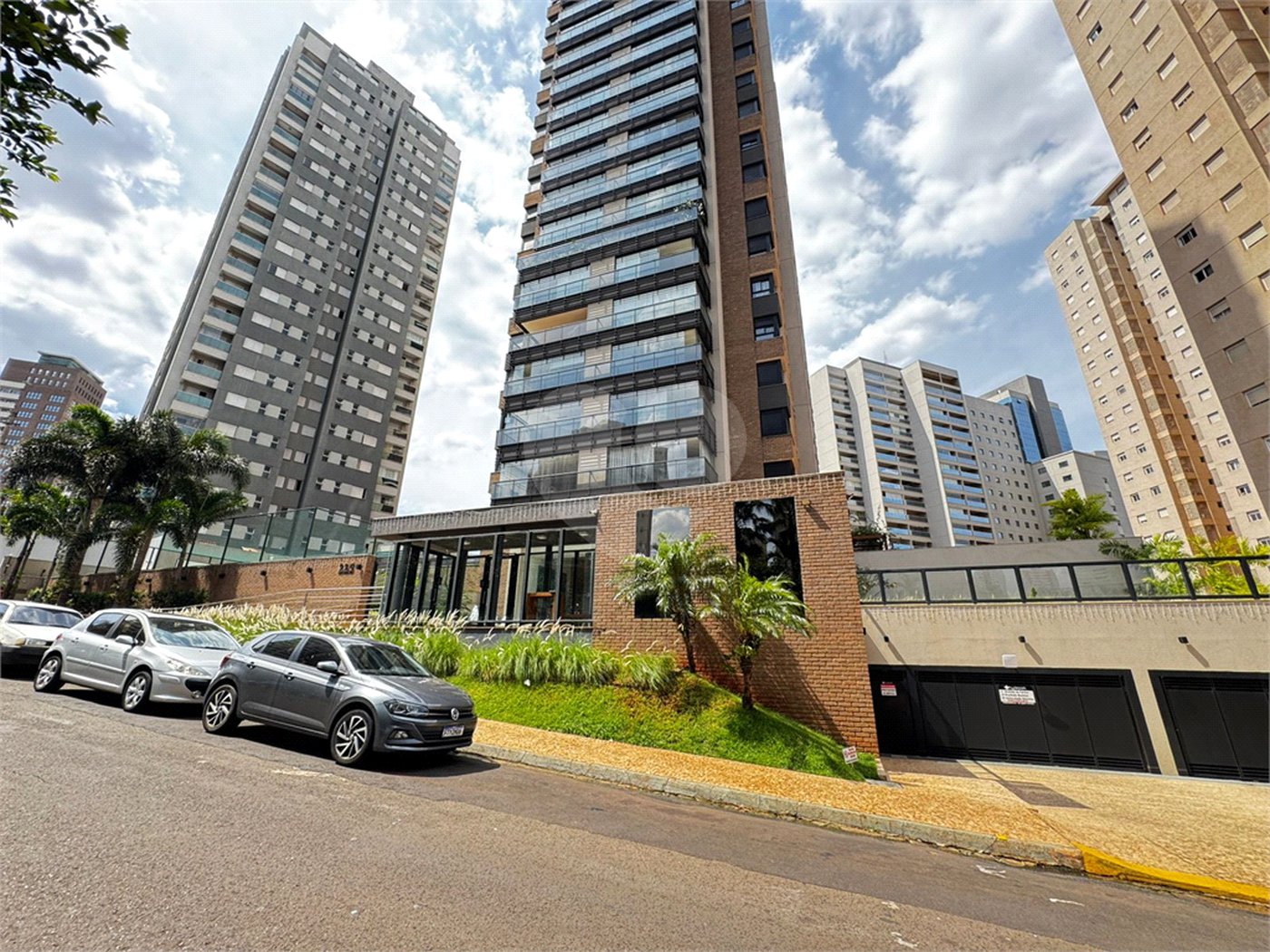 Apartamento à venda com 3 suítes em Bosque das Juritis, Ribeirão Preto, SP