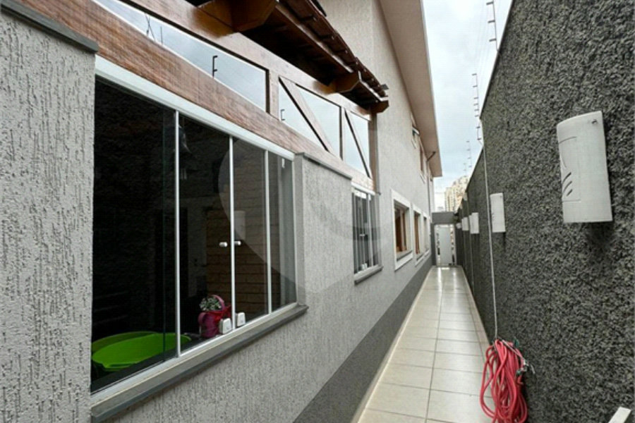 Casa à venda com 3 suítes em Saúde, São Paulo, SP