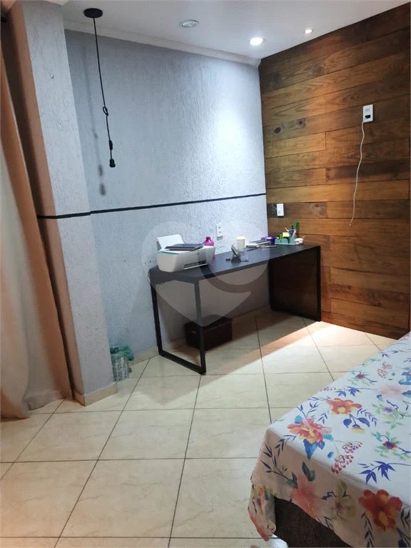 Sobrado à venda com 4 quartos, sendo 1 suíte, em Tremembé, São Paulo, SP