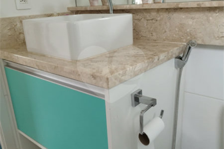 Apartamento à venda com 3 quartos, sendo 1 suíte, em Jardim Nova Era, Salto, SP