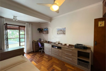 Casa à venda com 4 suítes no condomínio Granja Olga II, Sorocaba - SP