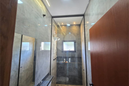 Casa à venda com 3 quartos, sendo 1 suíte, em Residencial Lago dos Ipês, Itapetininga, SP