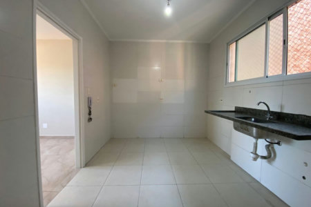 Casa com 2 dormitórios à venda, 106 m² por R$ 580.000,00 - Marapé - Santos/SP