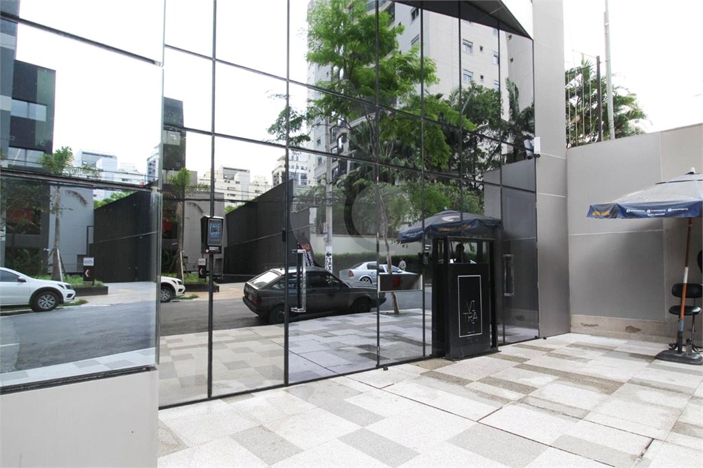 Apartamento à venda com 1 suíte em Indianópolis, São Paulo, SP