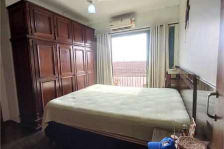 Casa à venda com 4 quartos, sendo 1 suíte,  em Parque dos Bandeirantes, Ribeirão Preto, SP