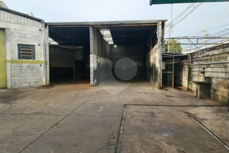 Galpão Comercial para Locação no Jardim do Trevo em Campinas com 276 m² de Área Construída e Amplo Terreno