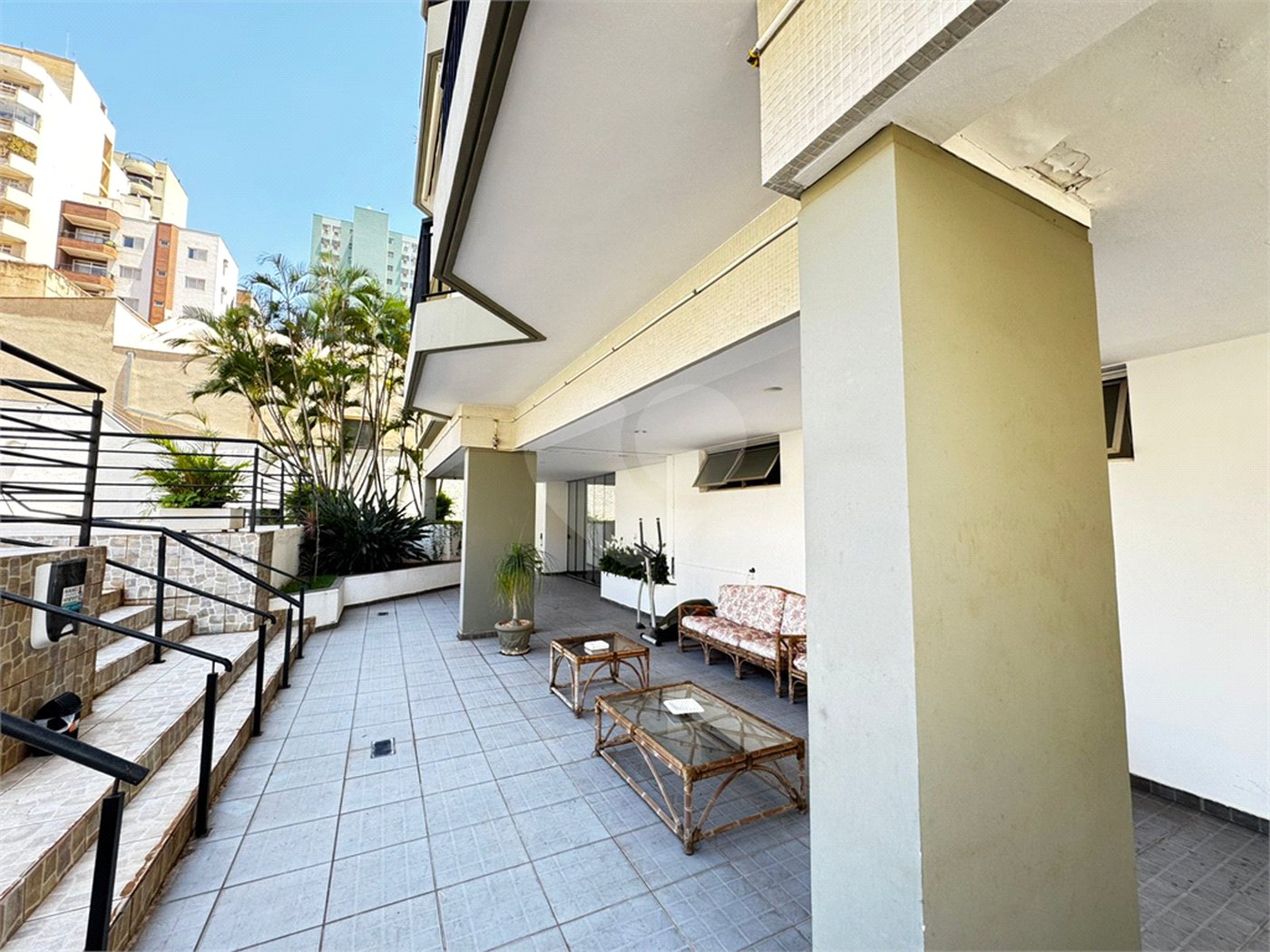 Apartamento à venda com 2 quartos, sendo 1 suíte,  em Vila Seixas, Ribeirão Preto, SP