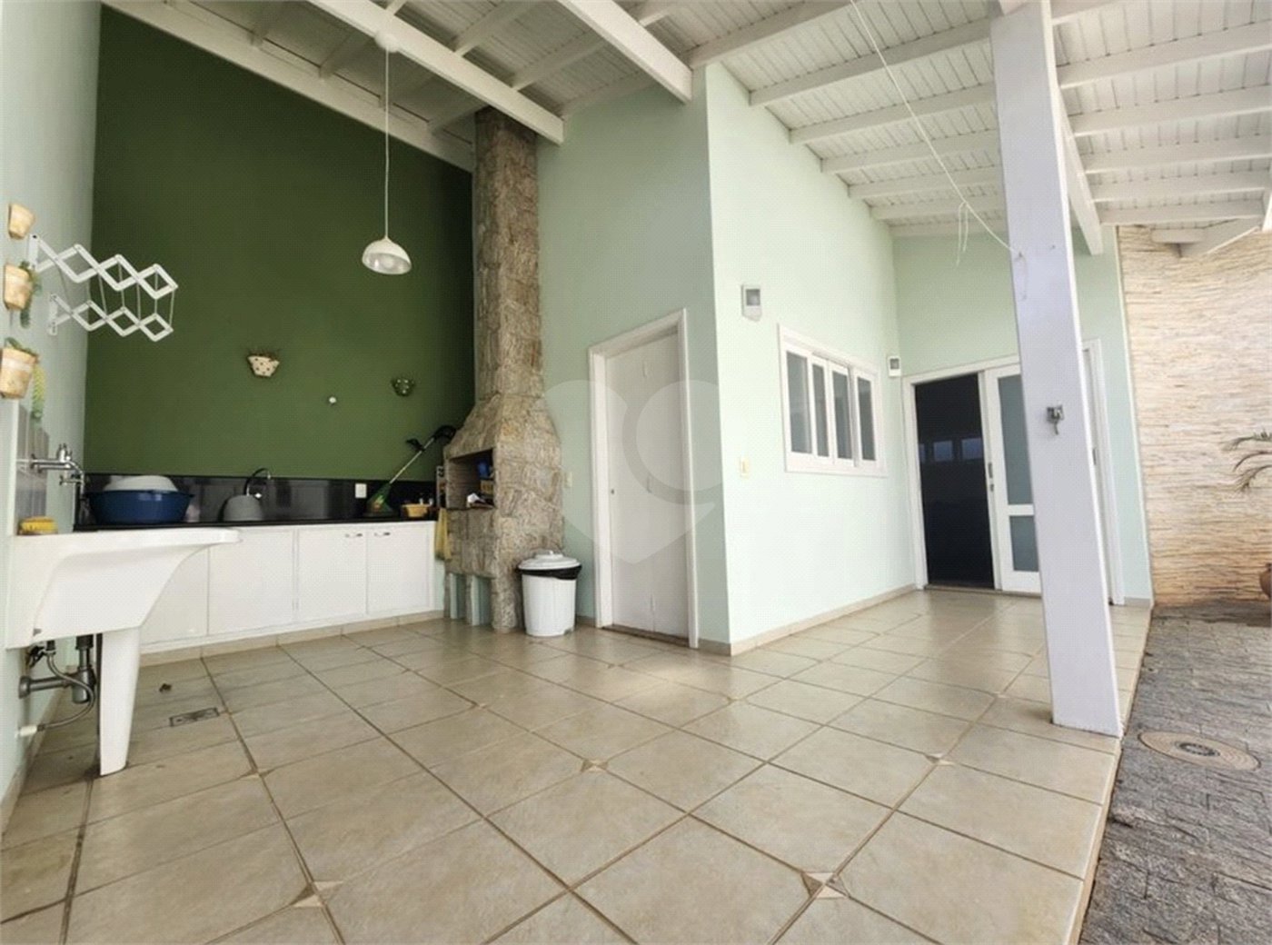 Casa à venda com 3 suítes no condomínio Villagio Di Verona, Vinhedo - SP