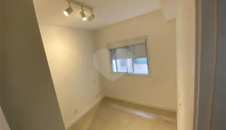 Apartamento à venda com 1 suíte em Santa Efigênia, São Paulo, SP