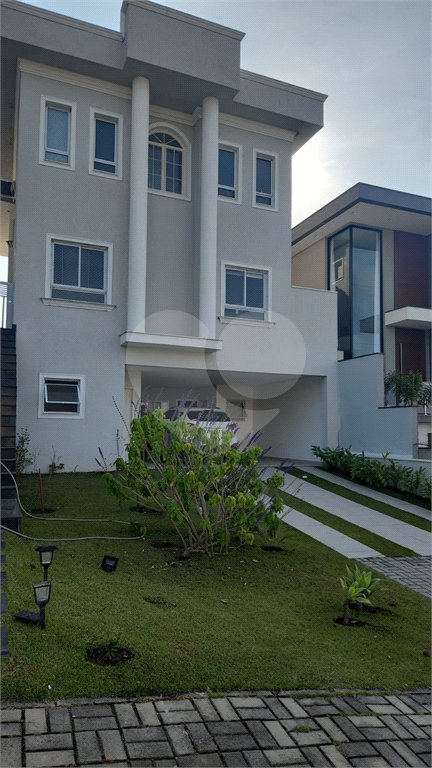Casa à venda com 4 suítes no condomínio Aruã Brisas Ii, Mogi das Cruzes - SP