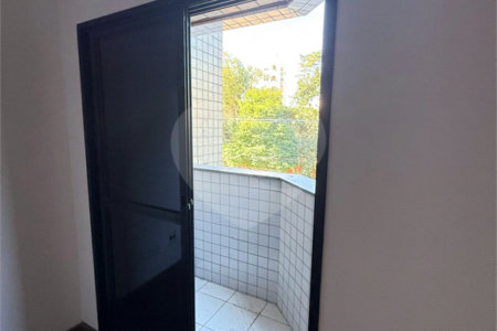 Apartamento à venda com 3 quartos, sendo 1 suíte, em Campestre, Santo André, SP