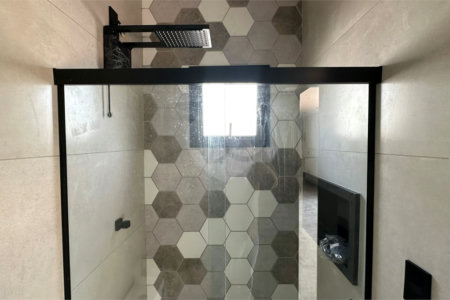 Casa à venda com 4 quartos, sendo 3 suítes, em Condomínio Terras de Santa Cruz, Bragança Paulista, SP