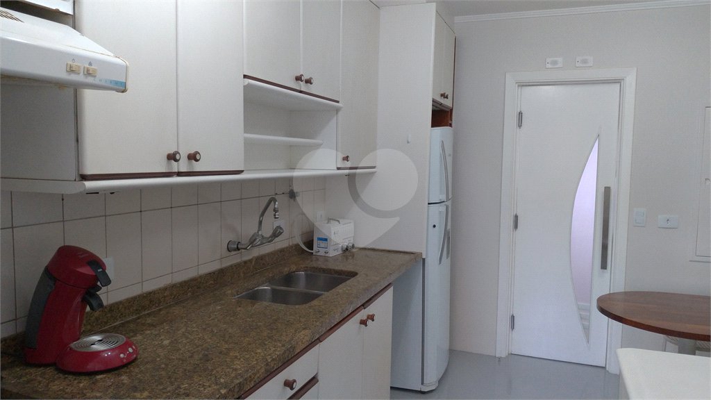 Cobertura à venda com 4 quartos, sendo 3 suítes,  em Vila Andrade, São Paulo, SP